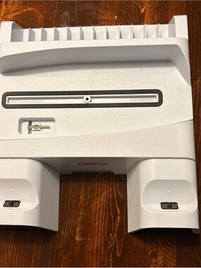 Source Unknown White Dual Charging Dock for Electronics